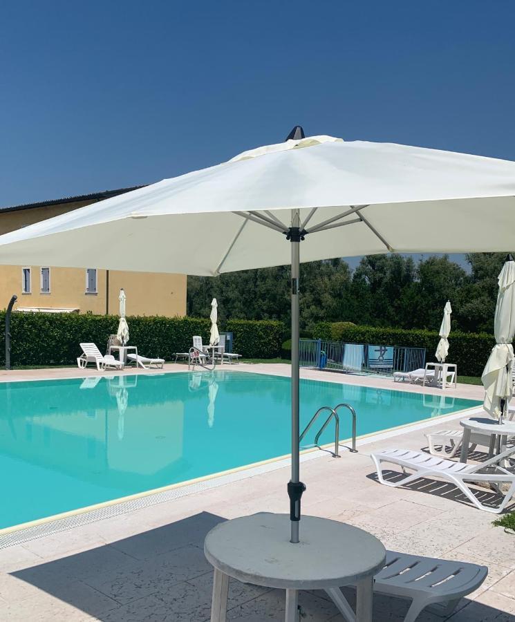 Villa Zanina Sonia Apartment Песк'єра-дель-Гарда Екстер'єр фото